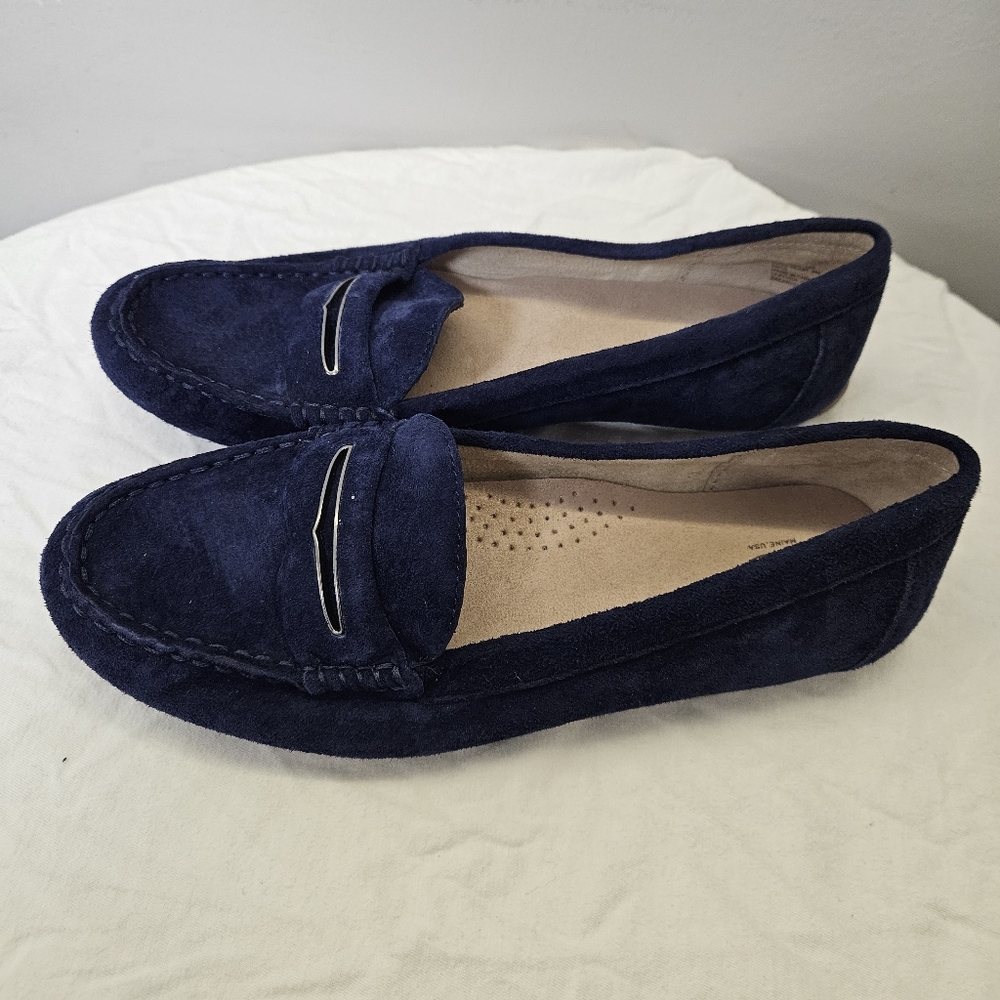 G.H.Bass & Co Navy Suede Moccasins Women Size 9 - Picture 3 of 14